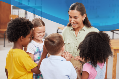 Curso-para-Auxiliares-em-Func╠ºo╠âes-de-Apoio-Educativo