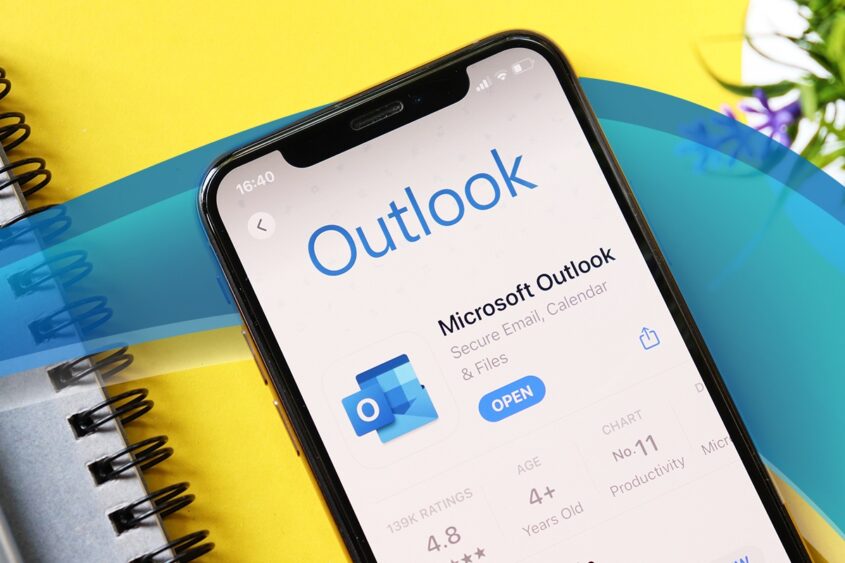 MS Outlook